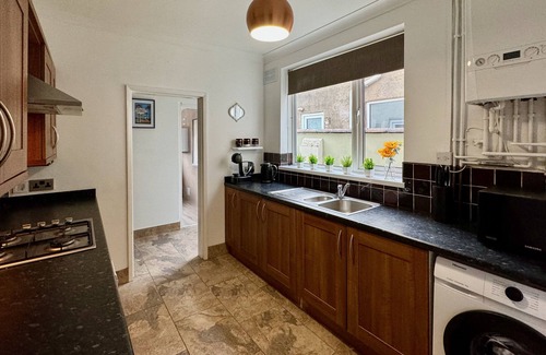 Cleethorpes House | Freeston House - Charm Townhouse