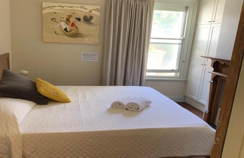 Fremantle Villa | Fremantle Accommodation Villas Wray Ave