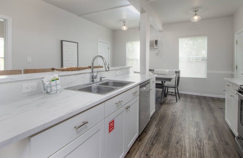 Clearwater Beach House | Frenchy's S On East Shore 486 3 Bedroom Home by Redawning