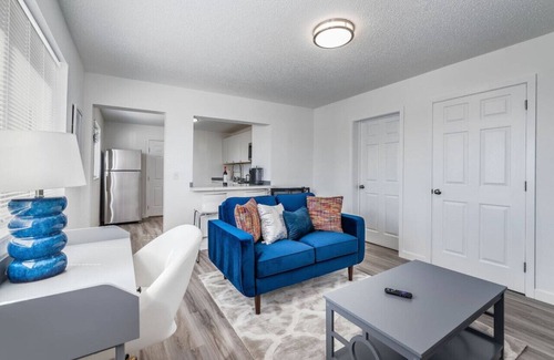 New Tacoma Apartment | Fresh 1BR/1BA in Downtown Tacoma - 2