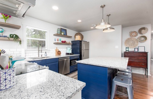 Belton House | Fresh and fun Belton lake view home