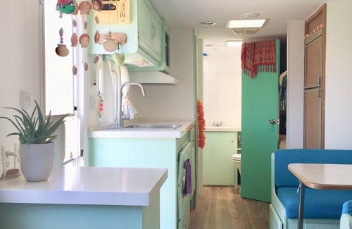 Ensenada House | 🏝Fresh & lovely RV great location 🤙🏽charming vibesnn