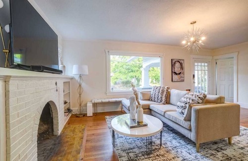 King House | Fresh Modern Home in the Alberta Arts District!