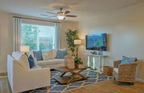 Raisin House | Fresno/Clovis 2023 Construction! Designer furnished, Single-Story.