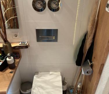Neuhausen auf den Fildern House | Freudi`s Berghütte