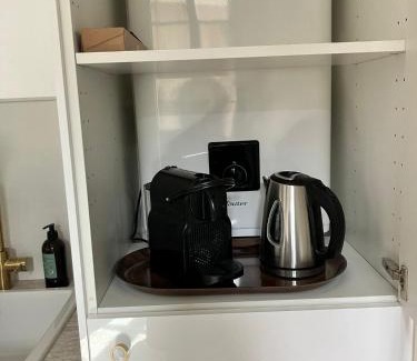 Intra Apartment | FRIDA APARTMENT
