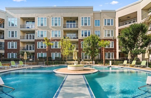 Frisco Apartment | Frisco Stylish 1BD 1BA Apartment