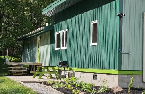 Logan House | Frog Hollow at Hocking Vacations