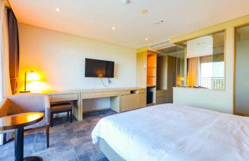 Seongsan Hotel | From H The Best Hotel Jeju Seongsan