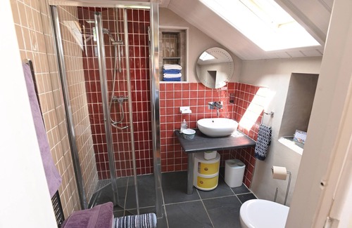 Llanfyrnach House | Fron Haul, Tegryn - One Bedroom House, Sleeps 2
