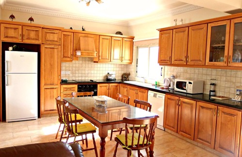 Argaka Villa | Front Line Beach Villa - Private Swimming Pool - Uninterrupted Sea Views - Wifi