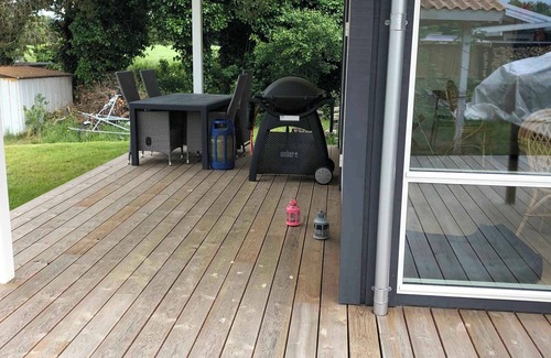 Holbaek House | Front-row summerhouse with view and big garden