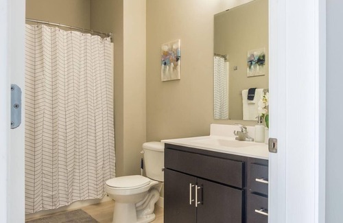 Northeast Minneapolis Apartment | Frontdesk | Sleek Minneapolis 1BR near the River