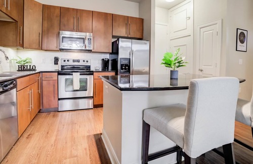 Astrodome Apartment | FRONTDESK SYNC Med Center Apts Houston