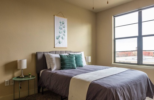 Downtown Fort Worth Apartment | FRONTDESK The Depot Apts Downtown Fort Worth