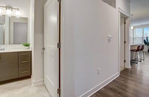 Indianapolis Apartment | FRONTDESK The Line Urban Flats Broad Ripple Indianapolis