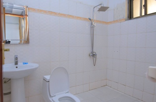 Entebbe Hotel | Frontiers Hotel & Lodges LTD