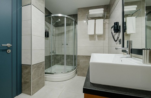Arnavutkoy Hotel | FRT Airport Hotel