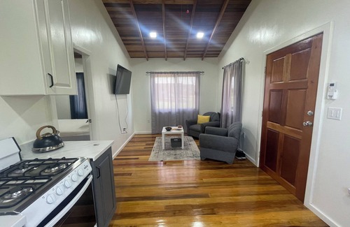 Spanish Lookout House | Full Belizean Cabinnn
