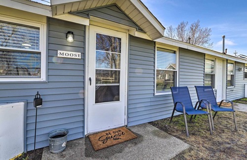 Houghton Lake Cabin | Full Cabin: 28 Steps to the Lake!