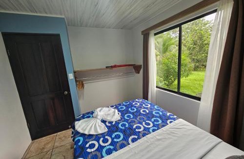 La Fortuna Apartment | Full equipado, WiFi, AC, vista volcán, 1er piso