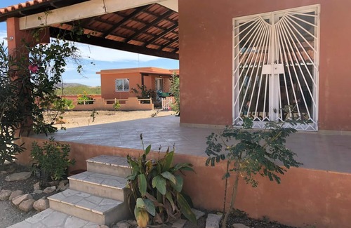 Maio House | Full equipped bungalows with swimming pool, wifi, garden for 2 to 5 people