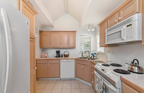 Lafayette House | Full Home on Sunstone with fast WiFi and easy access.