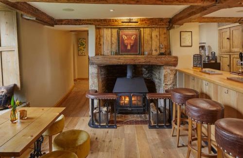 Rudge Hotel | Full Moon Inn Rudge