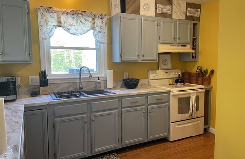 Mid-Coast and Islands House | Full sized home