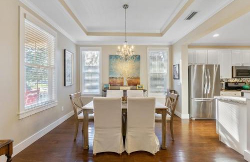 St. Augustine House | Fullerwood Delight- Mins to Beach and Downtown