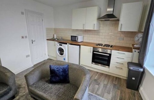 Neath Apartment | Fully Equipped Kitchen, Double room