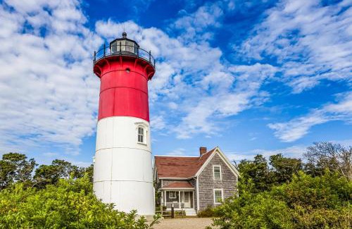North Eastham House | Fully fenced yard and minutes to bayside beaches