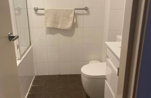 Merrylands Apartment | Fully furnished 1 bedroom with shared bathroom with 1 person.