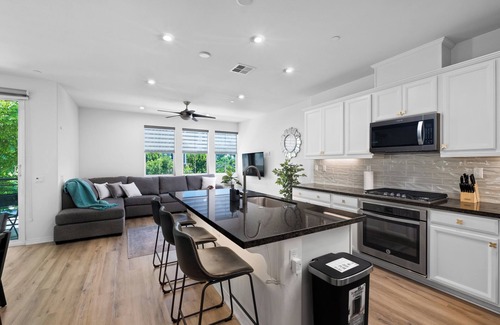 Rancho Mission Viejo House | Fully Furnished Townhome with Fast Wi-Fi, Office, Laundry, Ready for Long Term