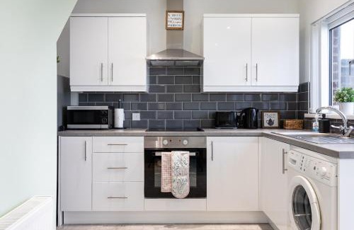 Belfast House | Fully Refurbished North Belfast Home 2