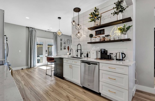 Bluffton House | Fully Remodeled Bluffton House with In-law Apartment for Large Groups
