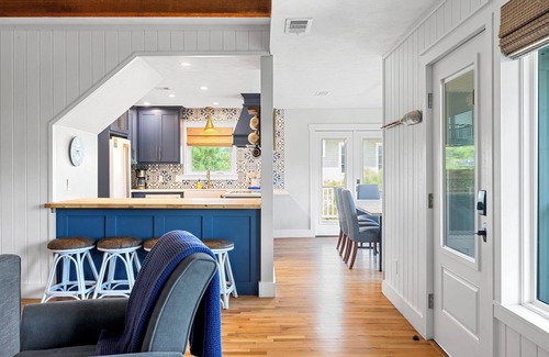 Plantation House | Fully Renovated House w/Private Pool In Prime Plantation Location