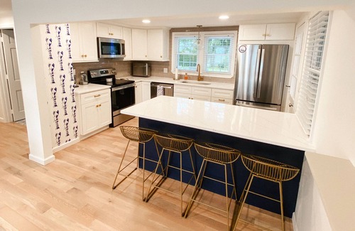 East Falmouth Cottage | Fully renovated 4-bedroom in private community with pool & close to beach