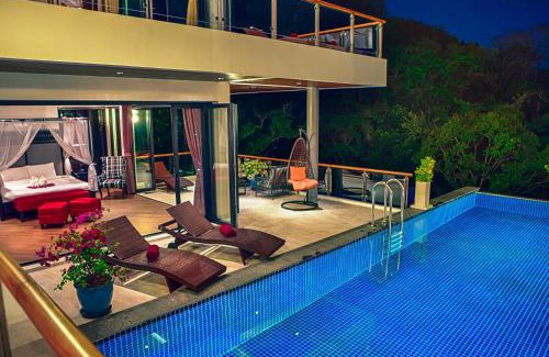 Cherngtalay Villa | Fully Serviced Grand Villa Luxury Time Phuket