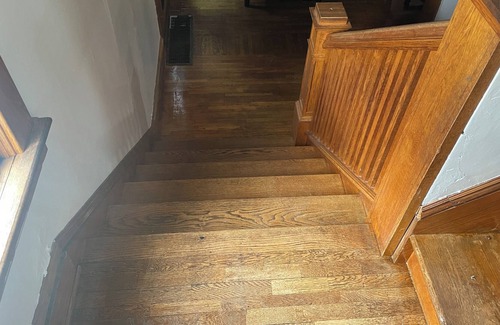 Forestville House | Fun hangout, walking distance to bar/restaurant