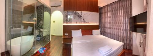District 7 Hotel | FUN HOTEL