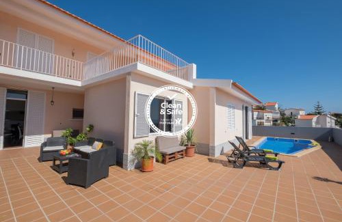 Sao Goncalo Villa | Funchal Bay View Villa by Homie