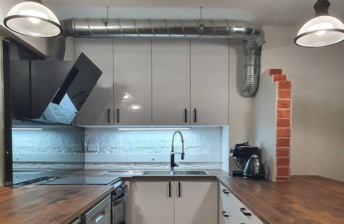 West Leederville Apartment | Funky Industrial West Leederville Pad