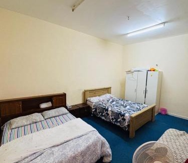 Al Ain House | Furnished private room in a villa with separate own bathroom