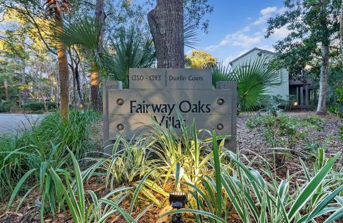 West Beach Village House | FWO1358: 1358 Fairway Oaks
