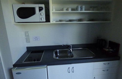 Riccarton Hotel | Fyffe On Riccarton