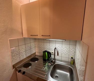 Frensdorf Apartment | Gästehaus Roensch