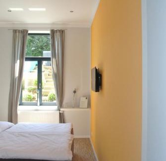 Sinzig Bed & Breakfast | Gästehaus Tappes Hofgarten