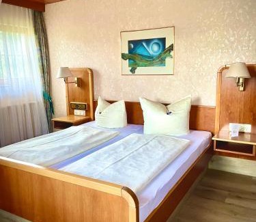 Oberasbach Hotel | Gästehaus Wild Nürnberg-West