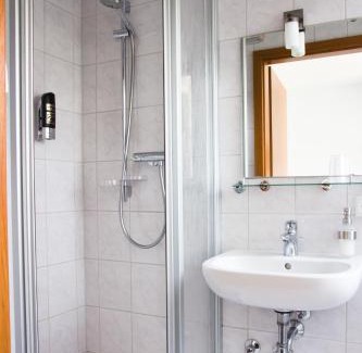 Zirndorf Hotel | Gästehaus zur Kurve